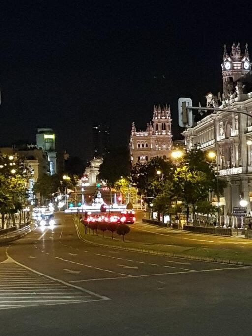 #Madrid Centro. 3D. Gran Via. Callao.Puerta del Sol Exterior foto